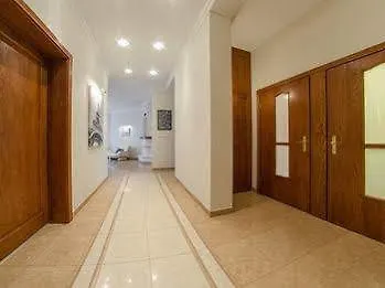 Dom & House - Monte Cassino Appartement *
